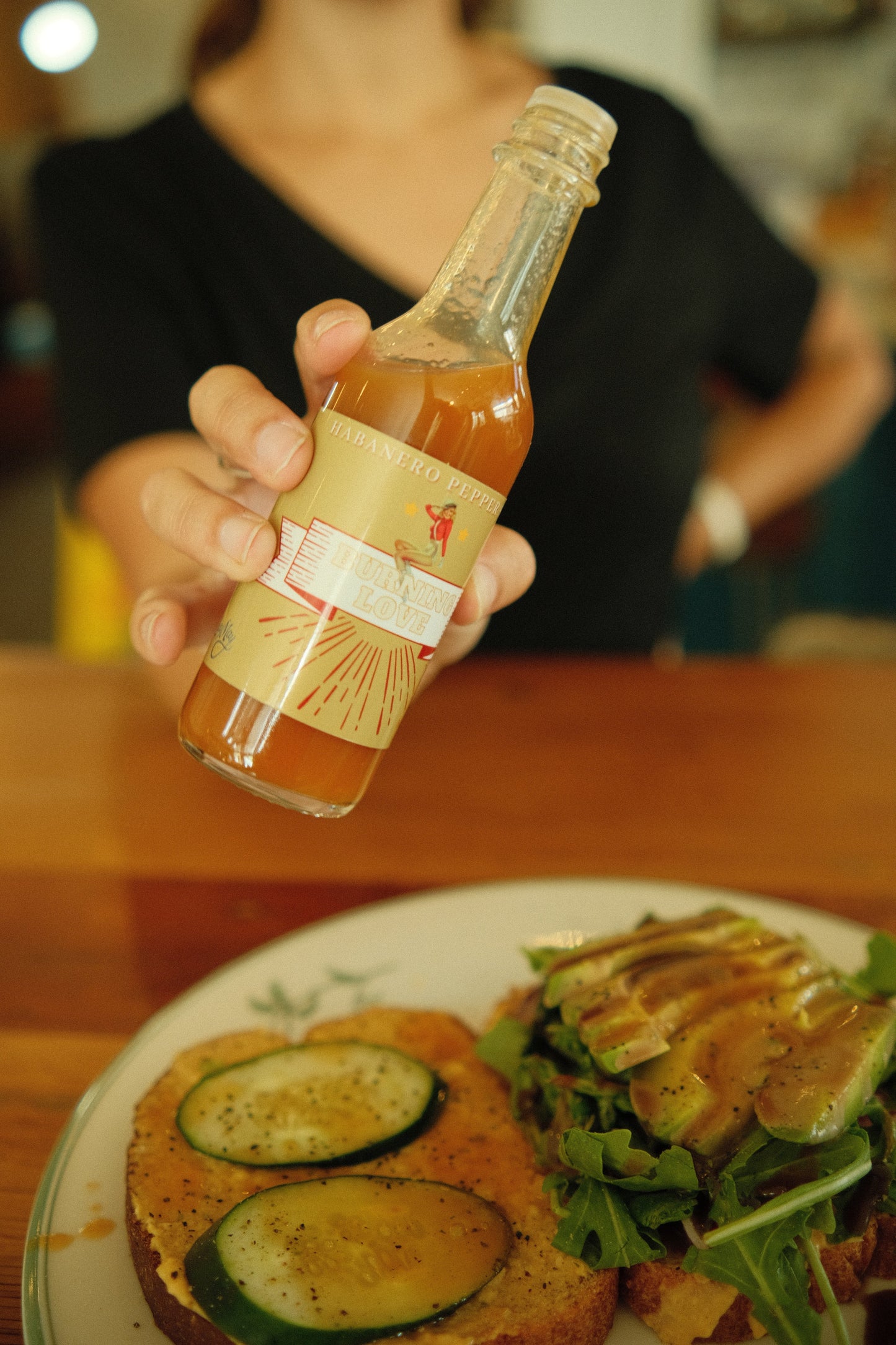 Lady May’s Habanero Hot Sauce – Farm Picked Habanero Blend – Small Batch, Bold & Spicy – Restaurant Recipe – 6oz Glass Bottle The Lady May